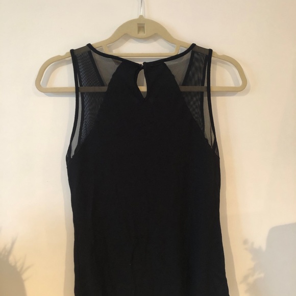 Black top - Picture 2 of 2